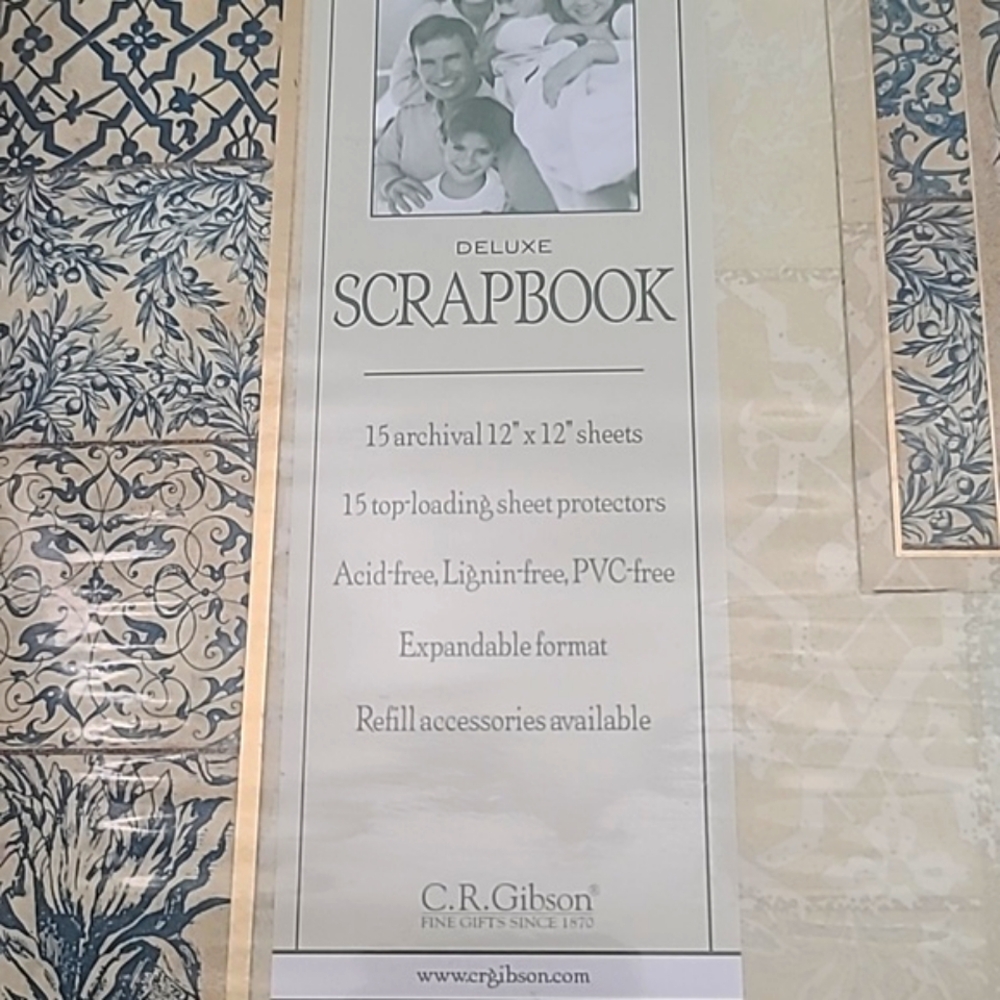 Deluxe Scrapbook/Photo Album - Picture 2 of 8